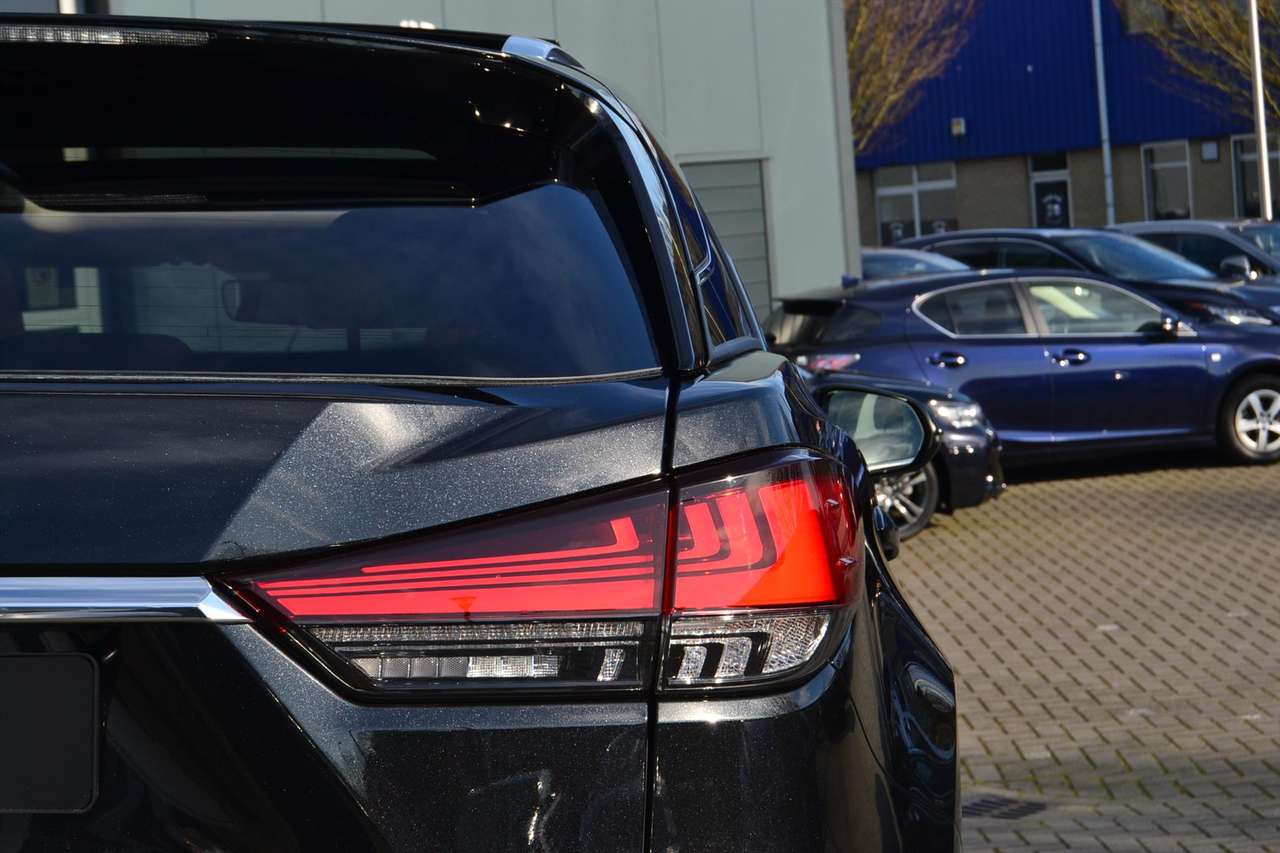 Lexus RX 450h AWD President Line