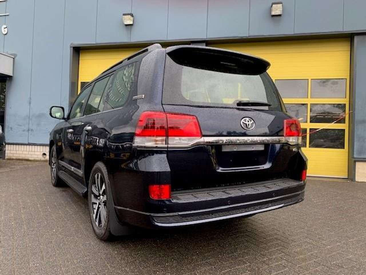 Toyota Land Cruiser V8 200 4.5 D-4D