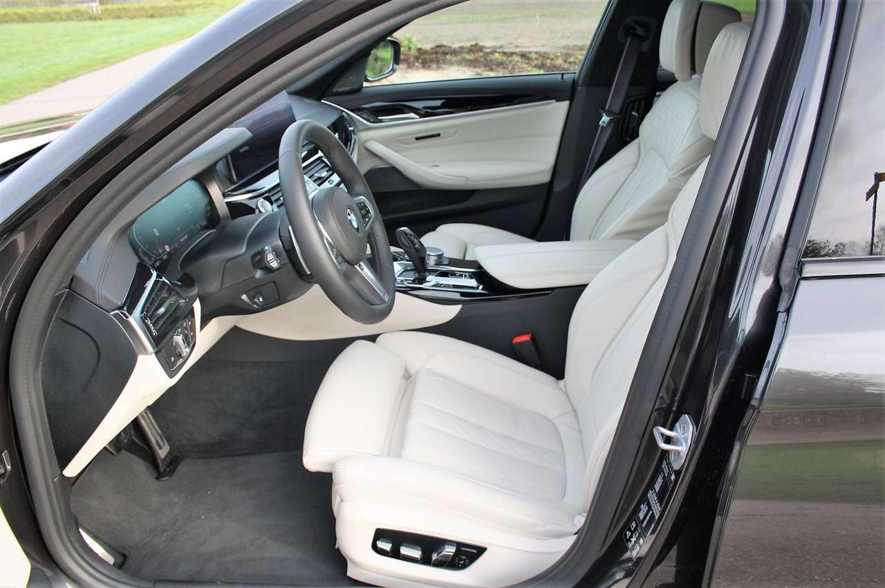 BMW xDrive High Executive