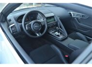 Jaguar F-Type P300 RWD R-Dynamic