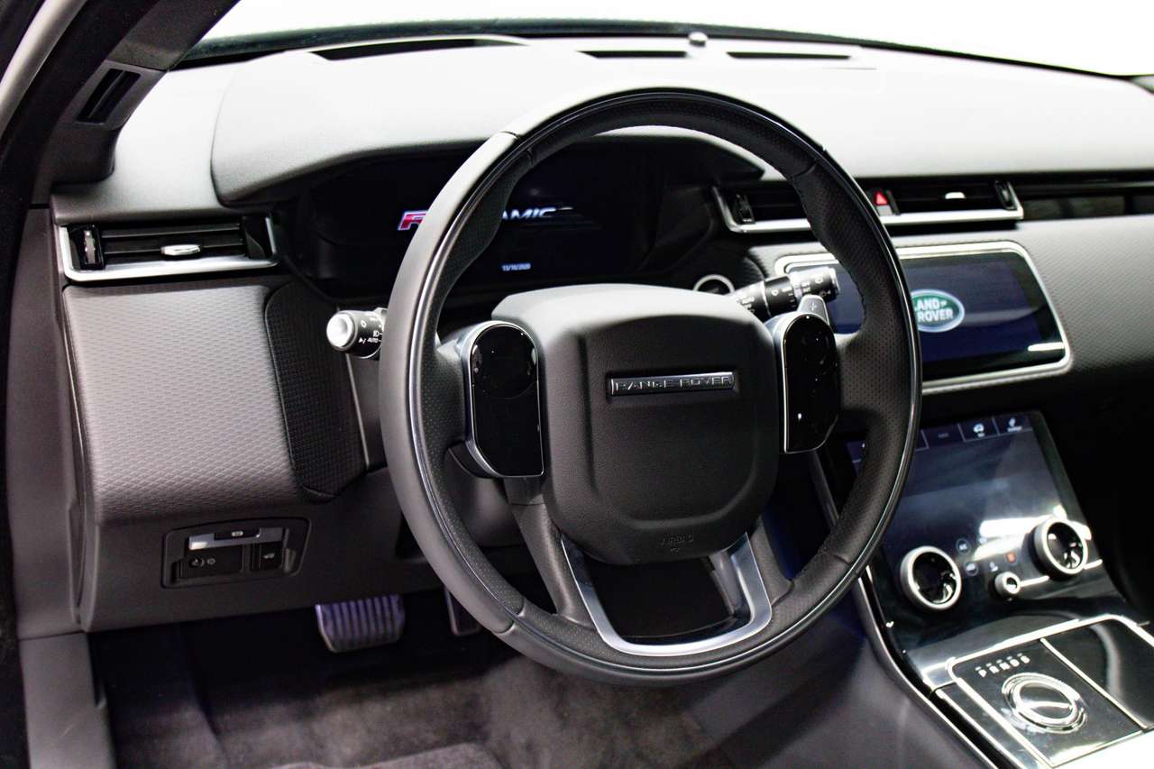 Land Rover Range Rover Velar 2.0 P250 Turbo AWD R-Dynamic