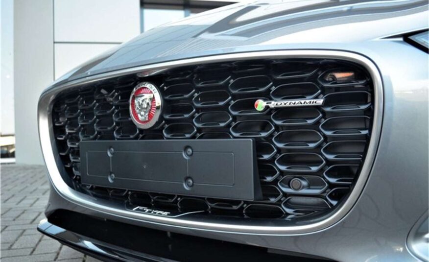 Jaguar F-Type P300 RWD R-Dynamic