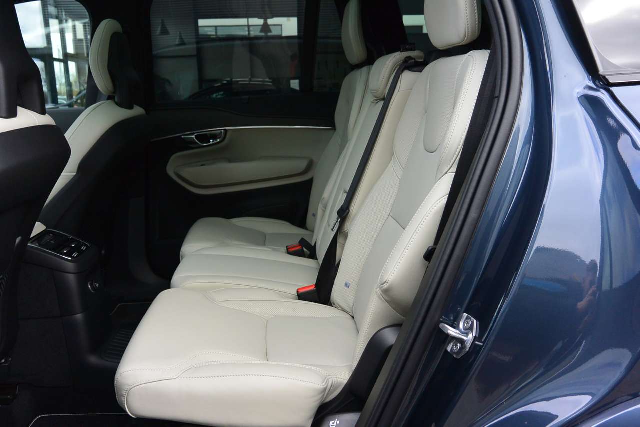 Volvo XC90 T8 Twin Engine AWD R-Design